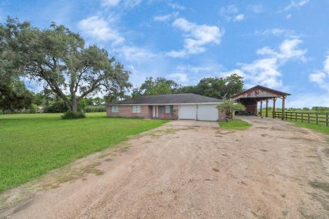 2990 Fm 1163 Road El Campo TX 77437