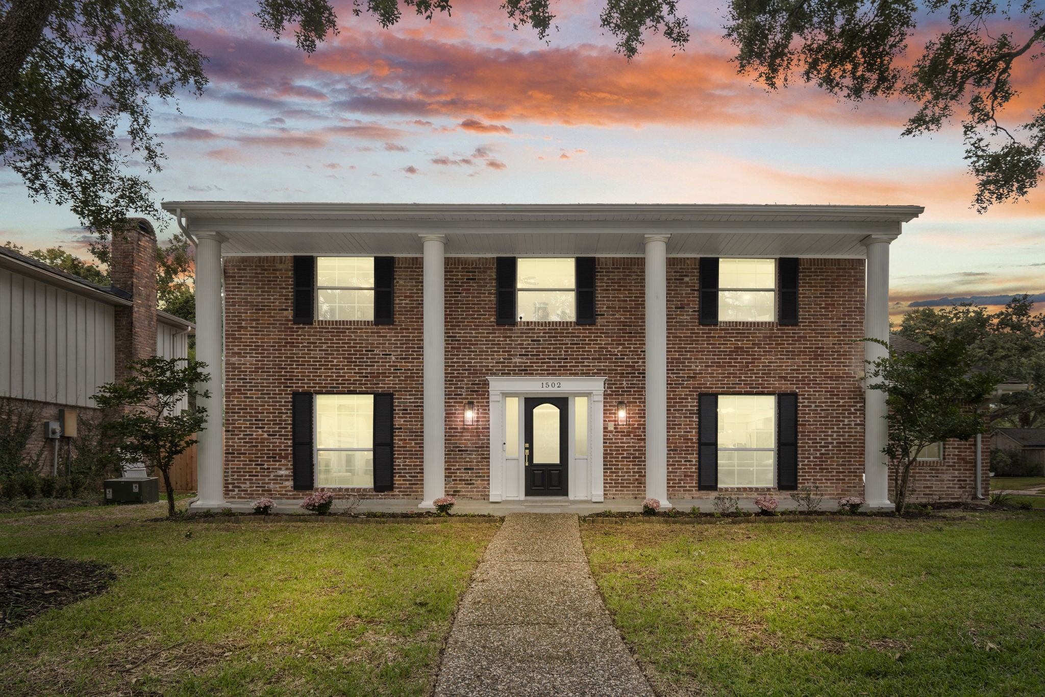 1502 Ashford Hollow Lane Houston TX 77077