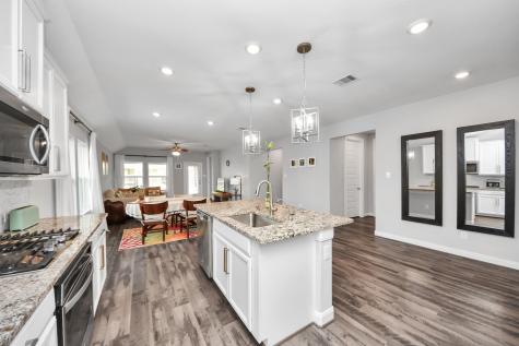1965 Matilda Gardens Lane Pearland TX 77089