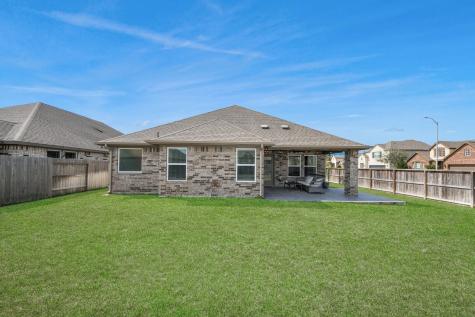 1965 Matilda Gardens Lane Pearland TX 77089