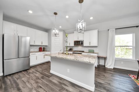 1965 Matilda Gardens Lane Pearland TX 77089