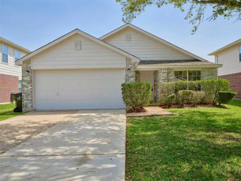 1319 Emilee Court Rosenberg TX 77471