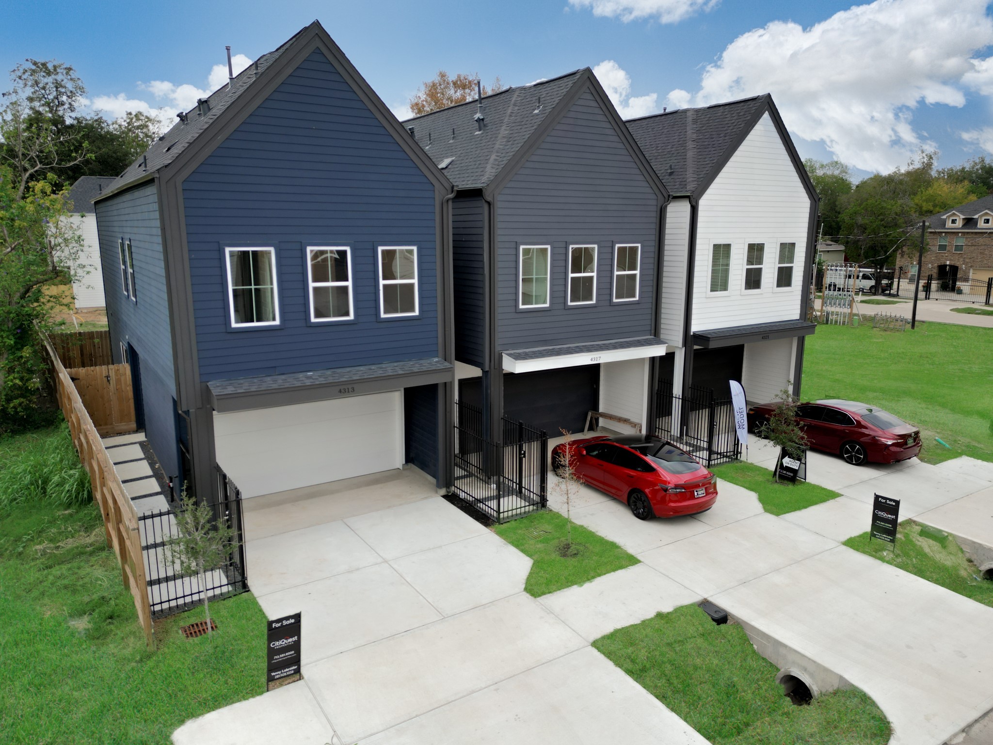 4321 Arlington Street Houston TX 77022