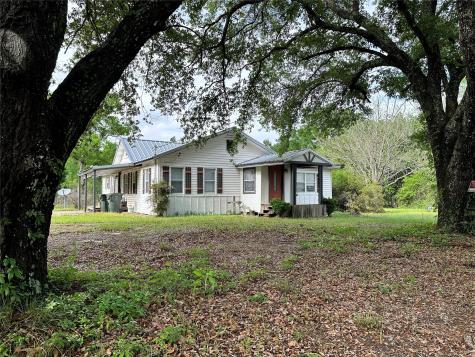 1602 W Bluff Street Woodville TX 75979