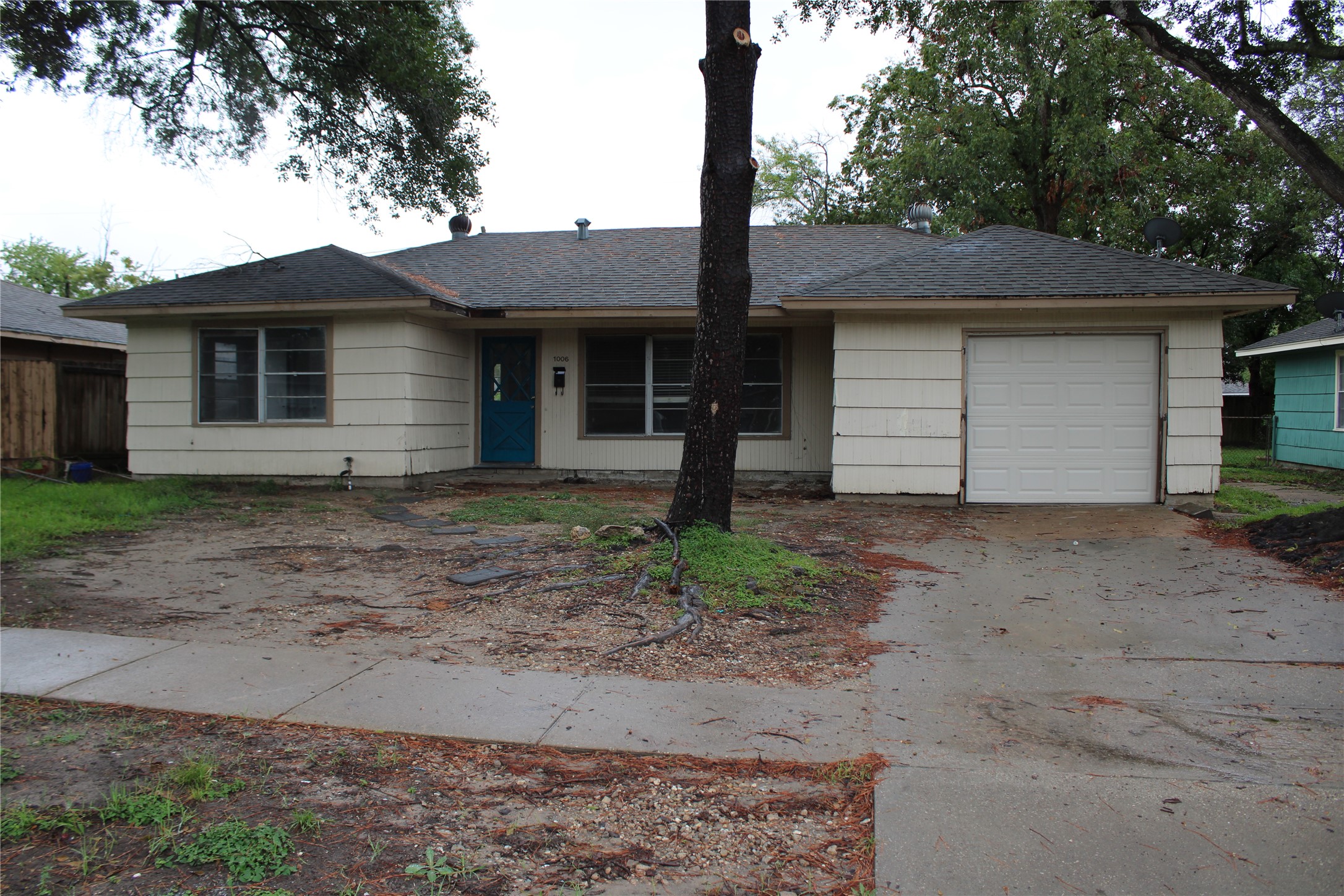 1006 Creager Street Houston TX 77034