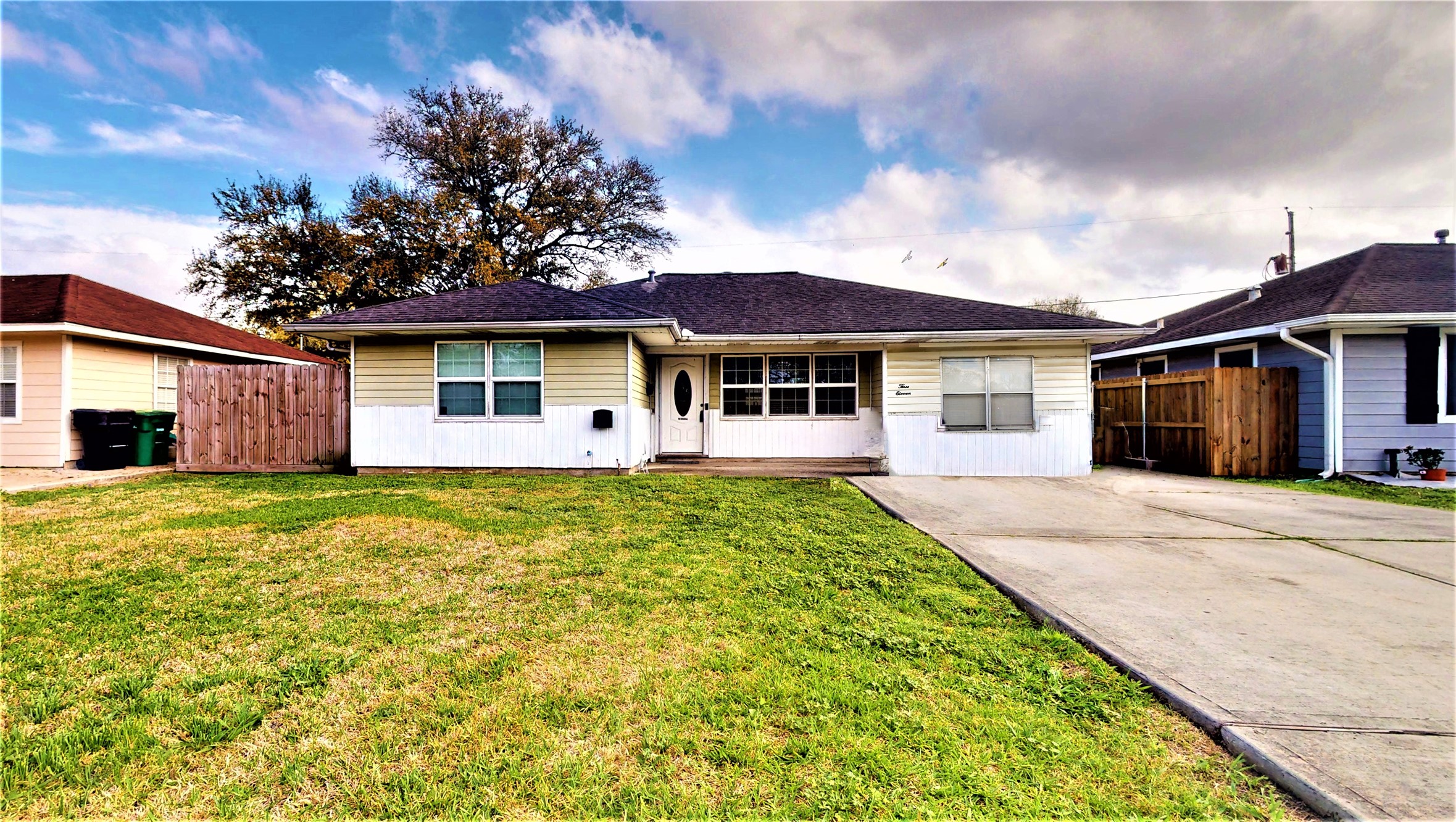 311 Ruell Street Houston TX 77017