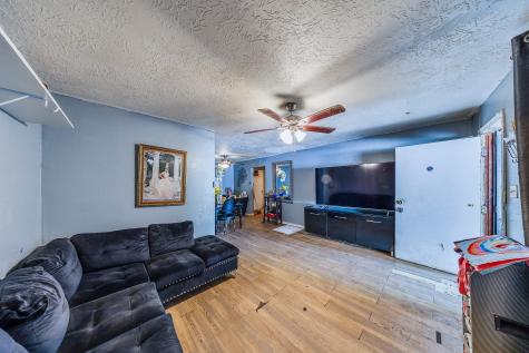 11002 La Crosse Street Houston TX 77029