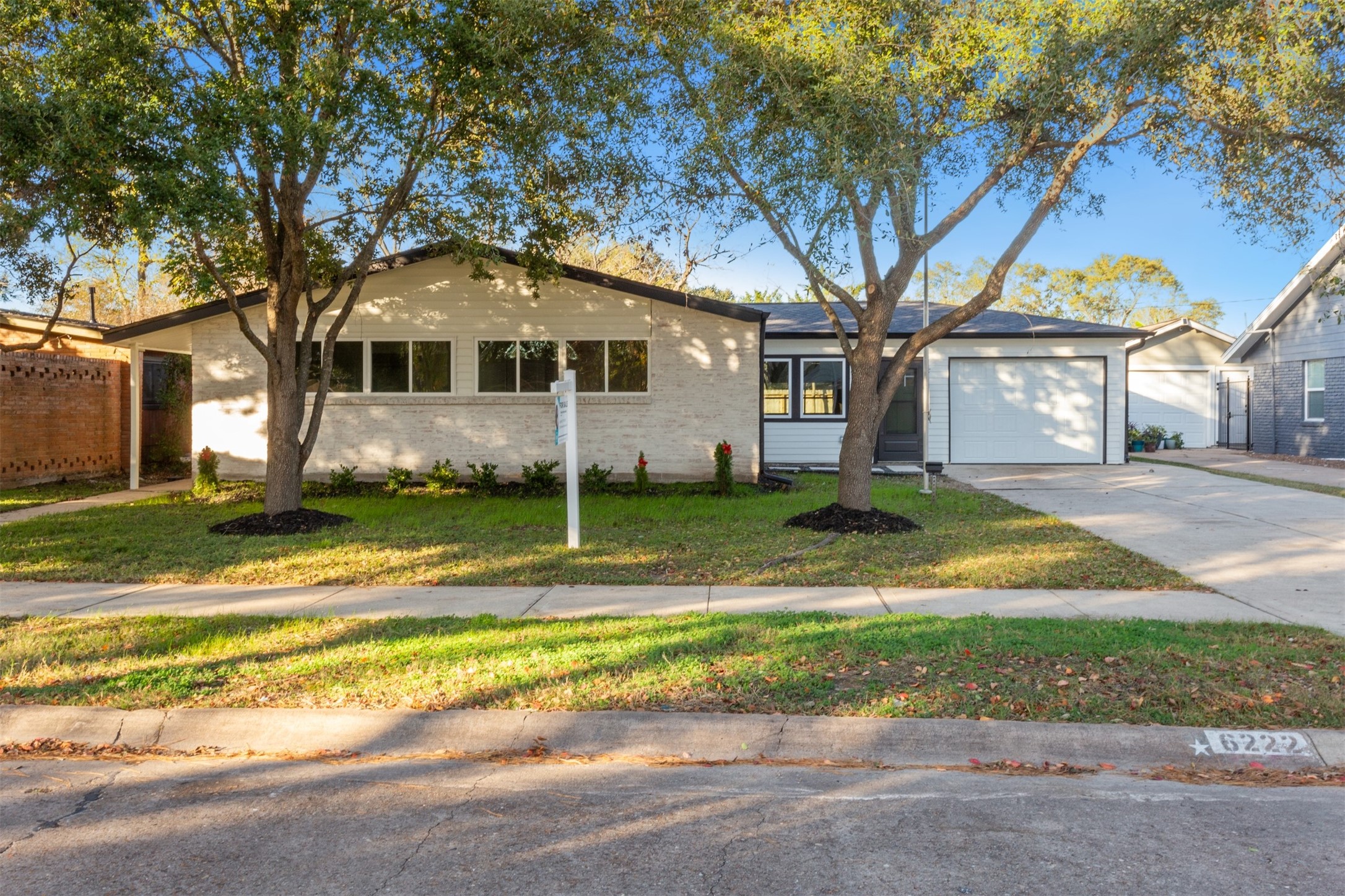 6222 Birdwood Road Houston TX 77074
