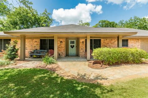 118 Stucker Lane West Columbia TX 77486