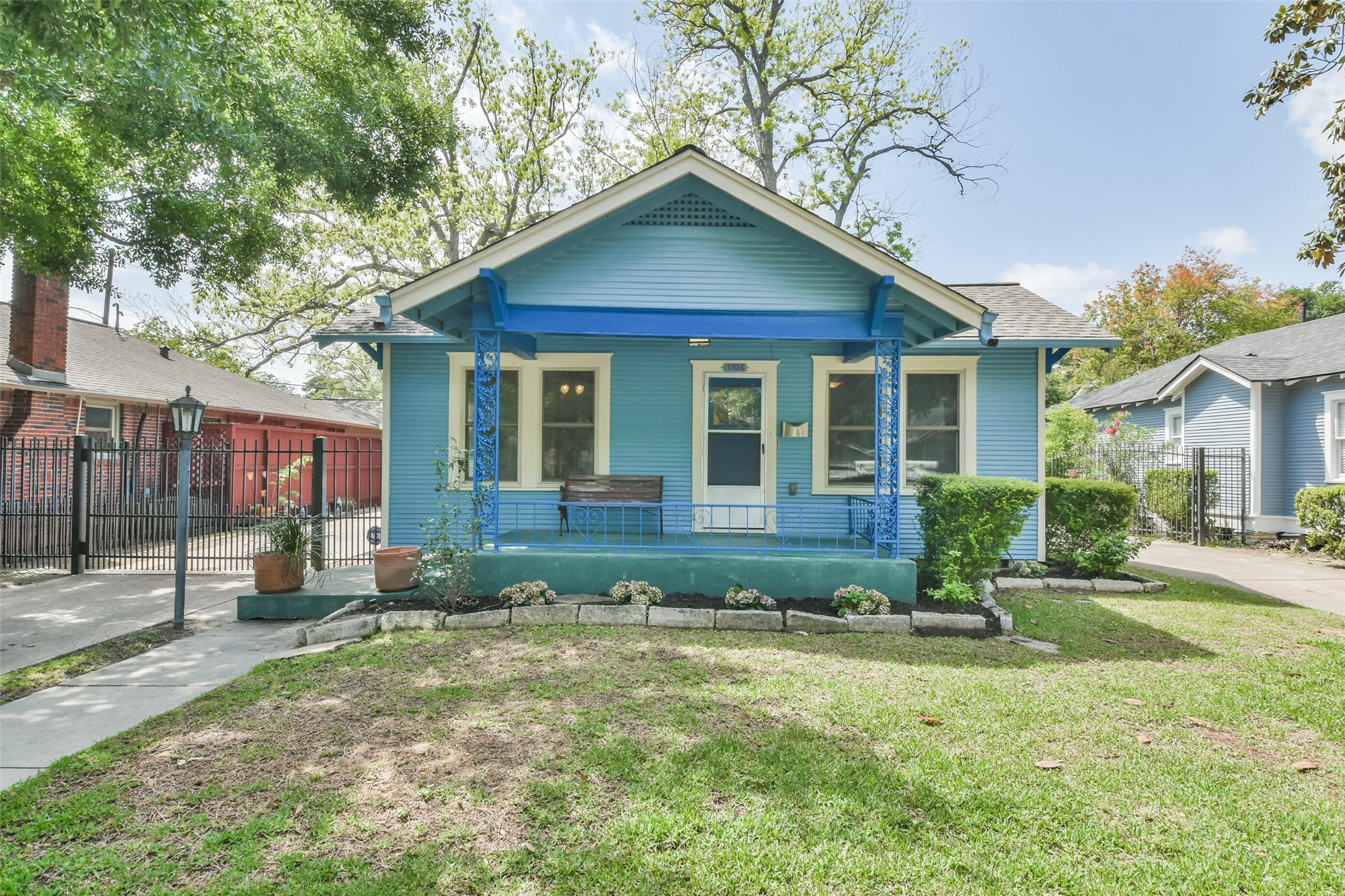 1106 Peddie Street Houston TX 77009
