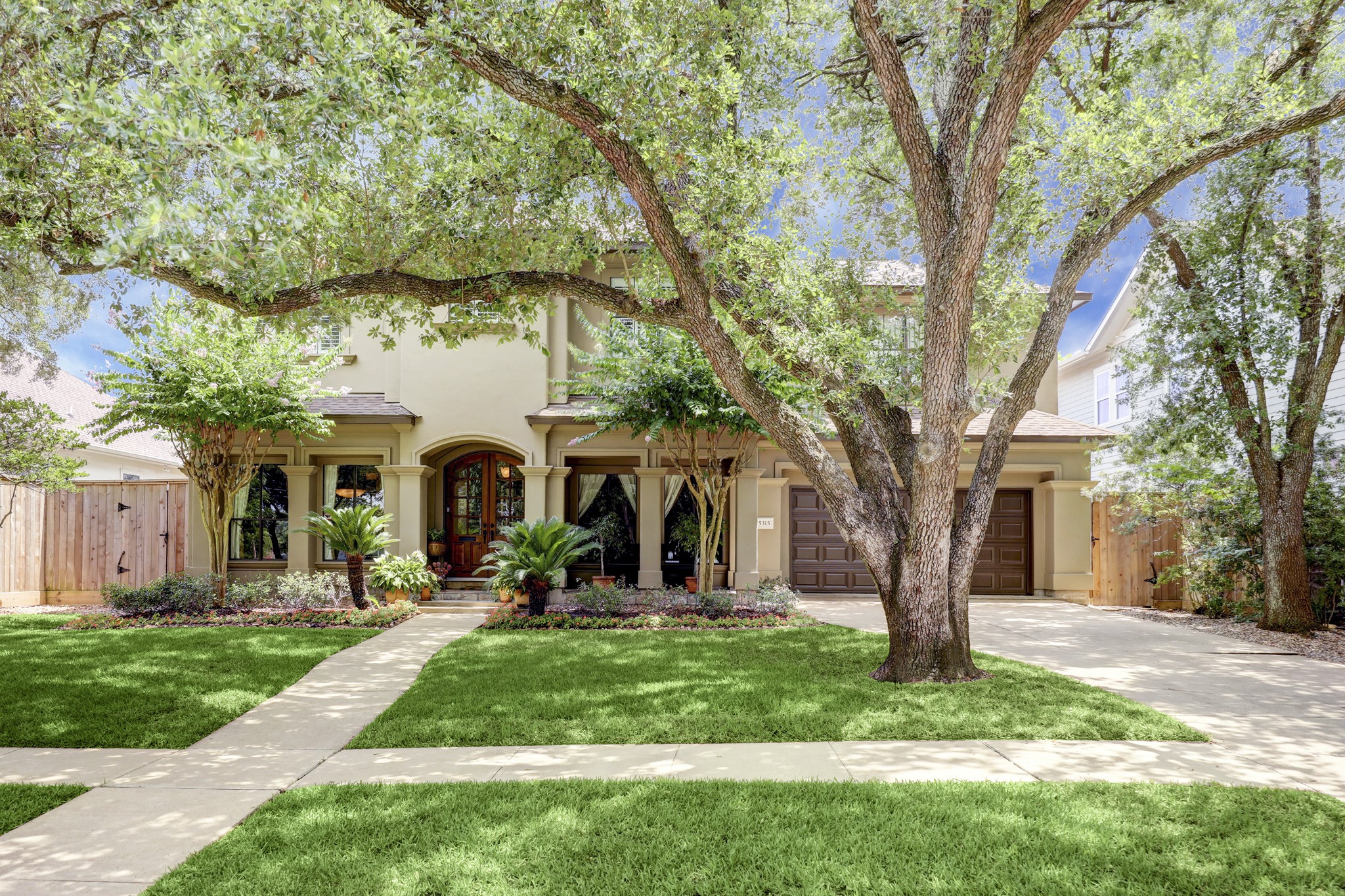 5315 Jessamine Street Bellaire TX 77401