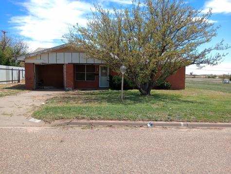 703 S Austin Avenue Tulia TX 79088