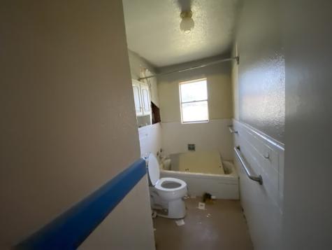 703 S Austin Avenue Tulia TX 79088