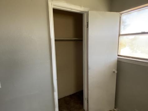 703 S Austin Avenue Tulia TX 79088