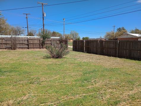 703 S Austin Avenue Tulia TX 79088