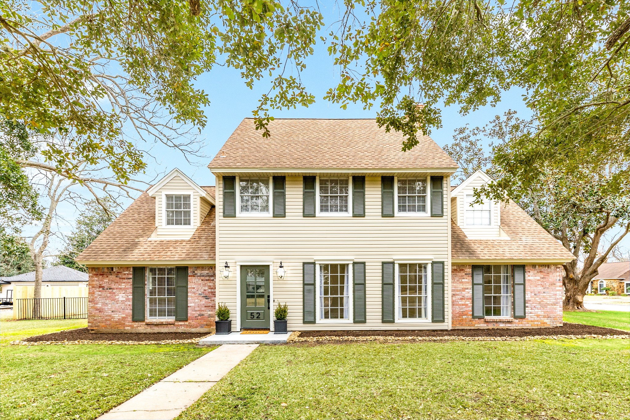 52 Forest Court Lake Jackson TX 77566