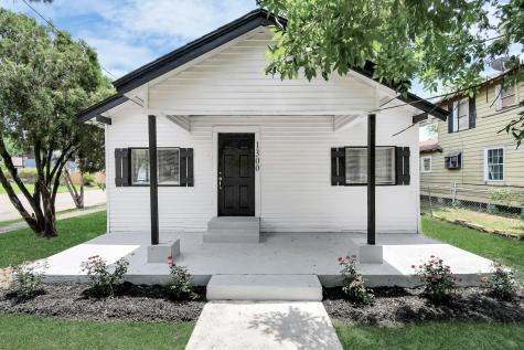 1300 Magnolia Street Baytown TX 77520