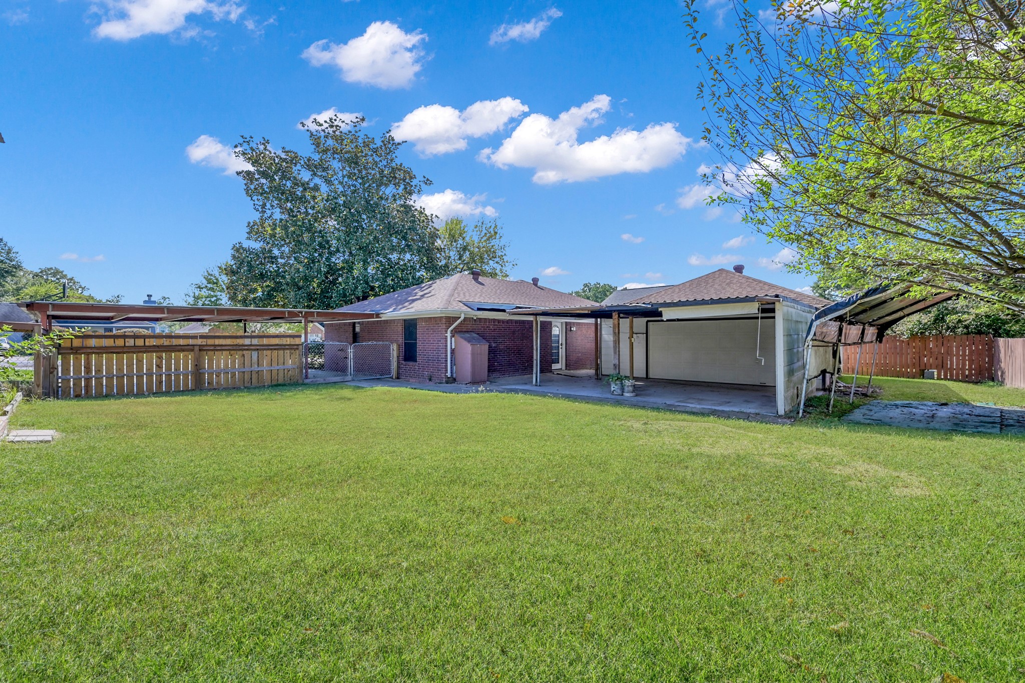 15031 Conroe Bay Boulevard Willis TX 77318