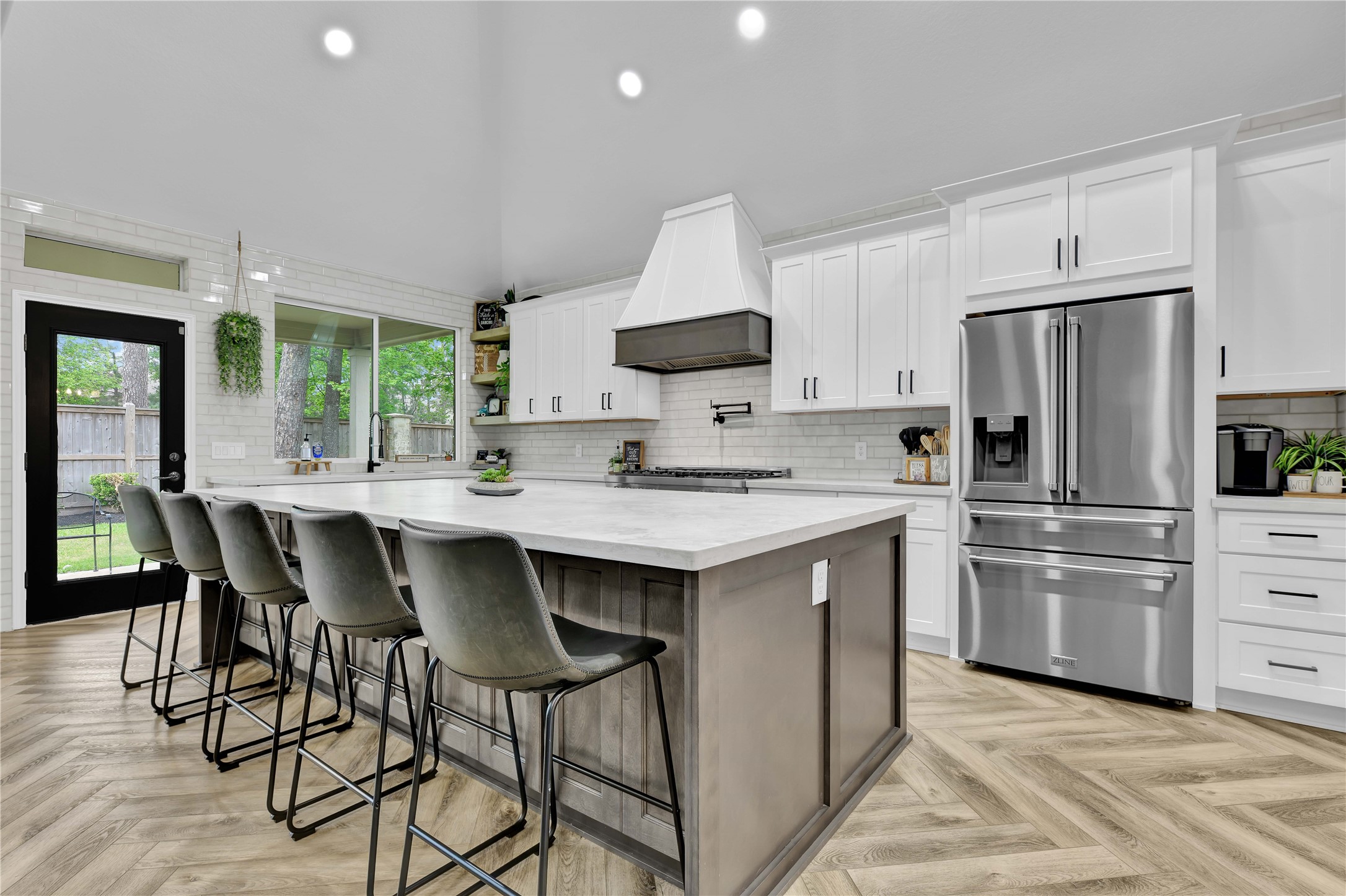13815 Lake White Rock Drive Houston TX 77044