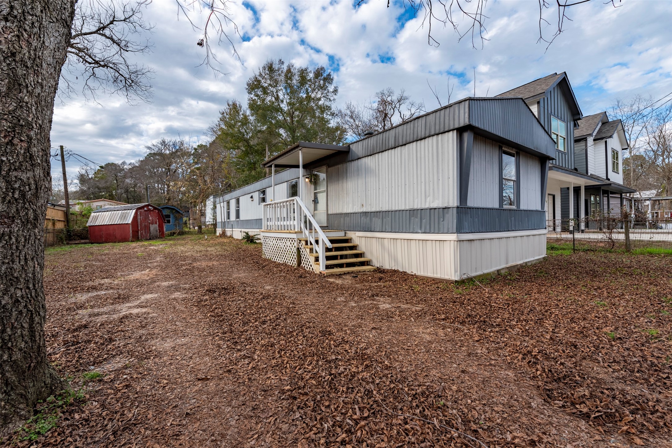 8683 Sassafras Street Willis TX 77318