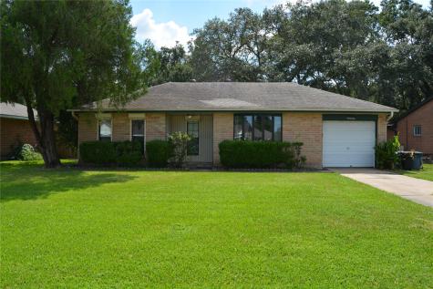 514 Bellmar Lane Friendswood TX 77546