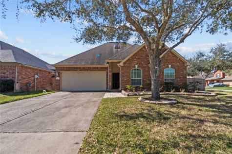2201 Lilyglen Court League City TX 77573
