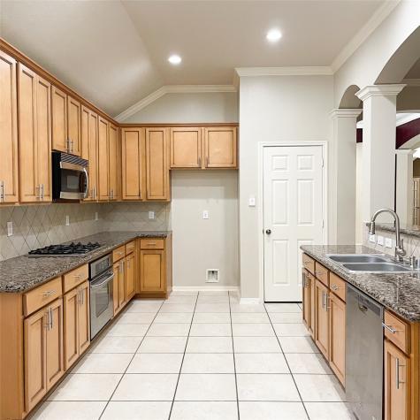 2606 Sun Flare Lane Pearland TX 77584