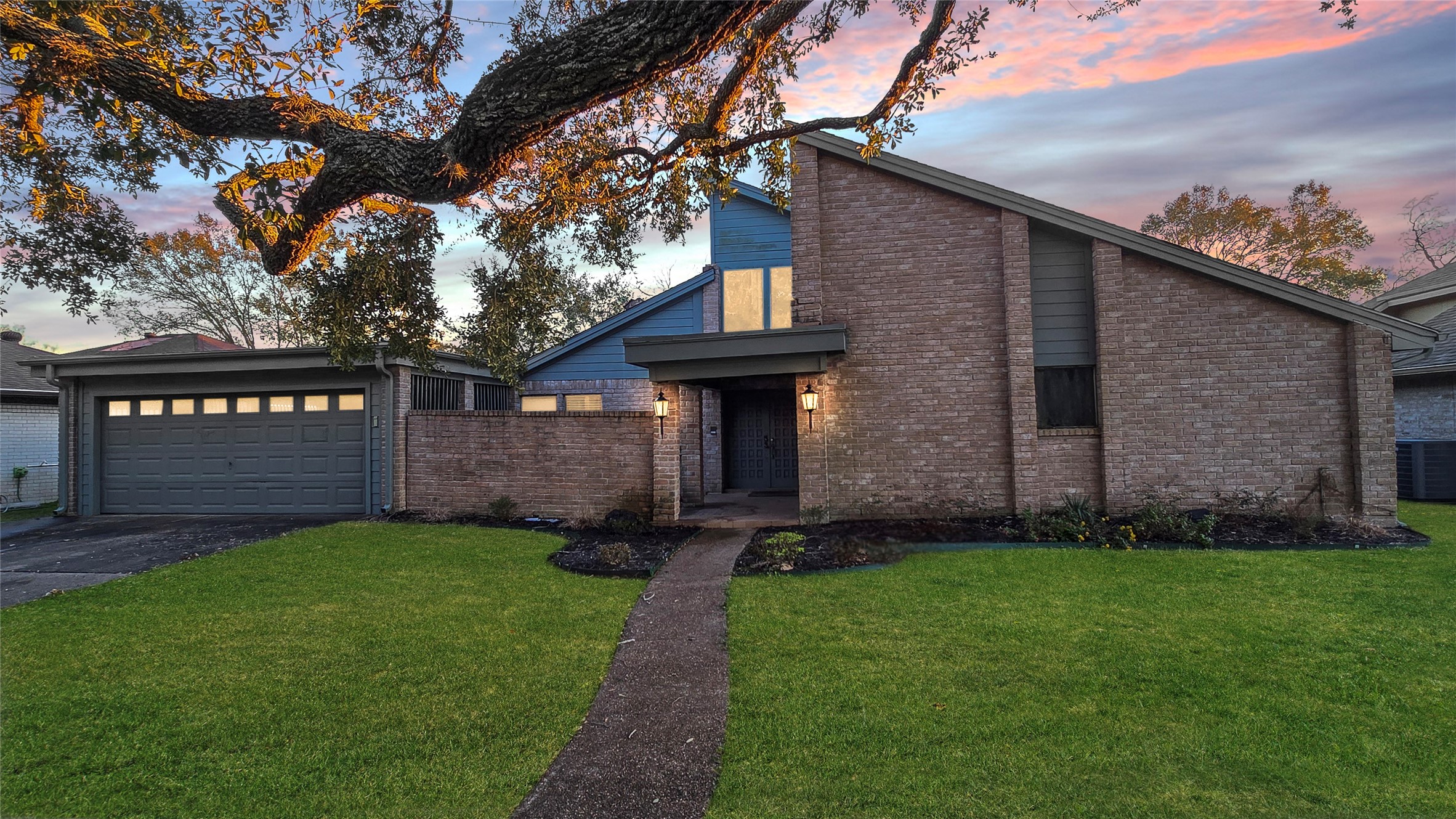 2203 Winged Foot Drive Missouri City TX 77459