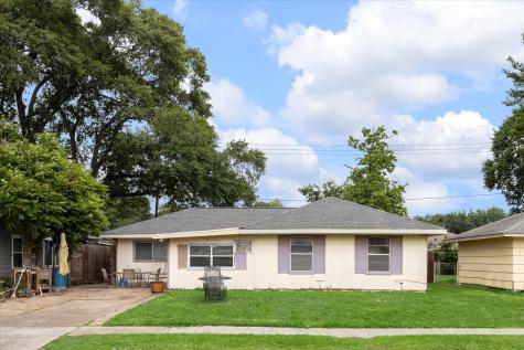 8102 Montridge Drive Houston TX 77055