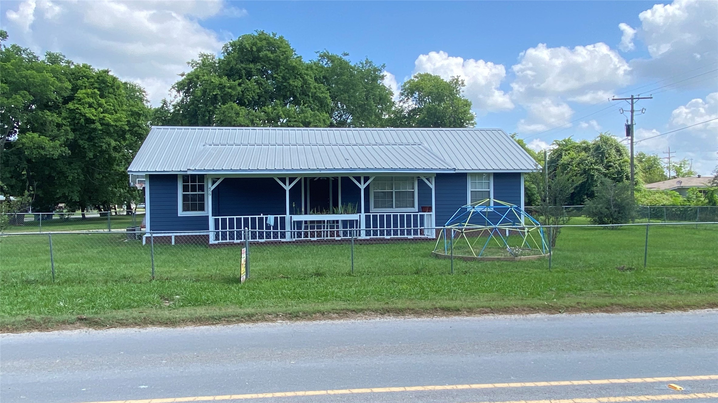 459 Madison Avenue North Zulch TX 77872