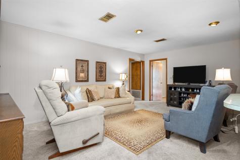 111 Ann Street Crockett TX 75835