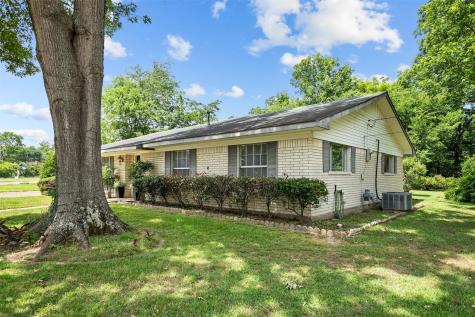 111 Ann Street Crockett TX 75835