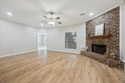 1147 Curtin Street Houston TX 77018