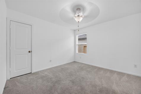 6523 Water Oak Green Lane Katy TX 77493