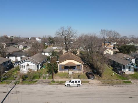 3419 Dennis Street Houston TX 77004