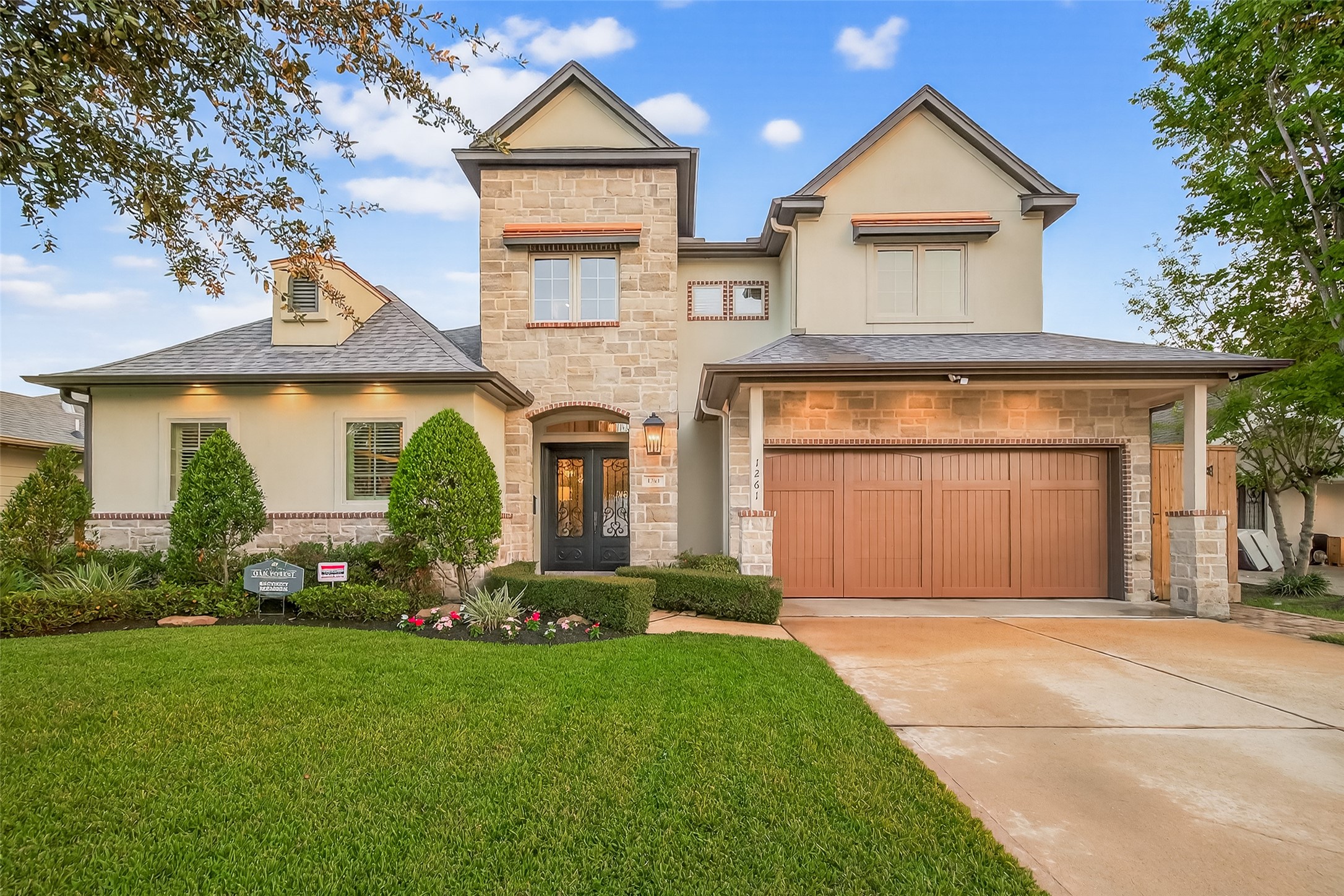 1261 Du Barry Lane Houston TX 77018