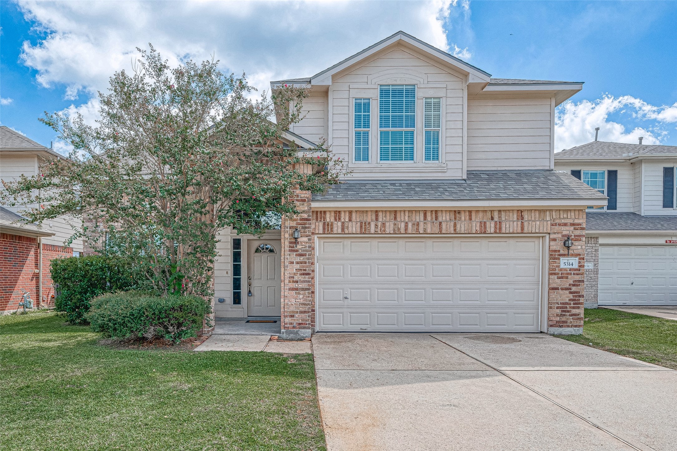 5314 Coastline Street Baytown TX 77521