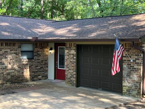 2233 Easley Circle Huntsville TX 77320