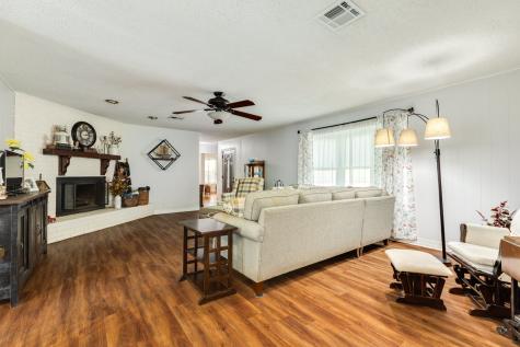 3412 Lanarkshire Street Bay City TX 77414