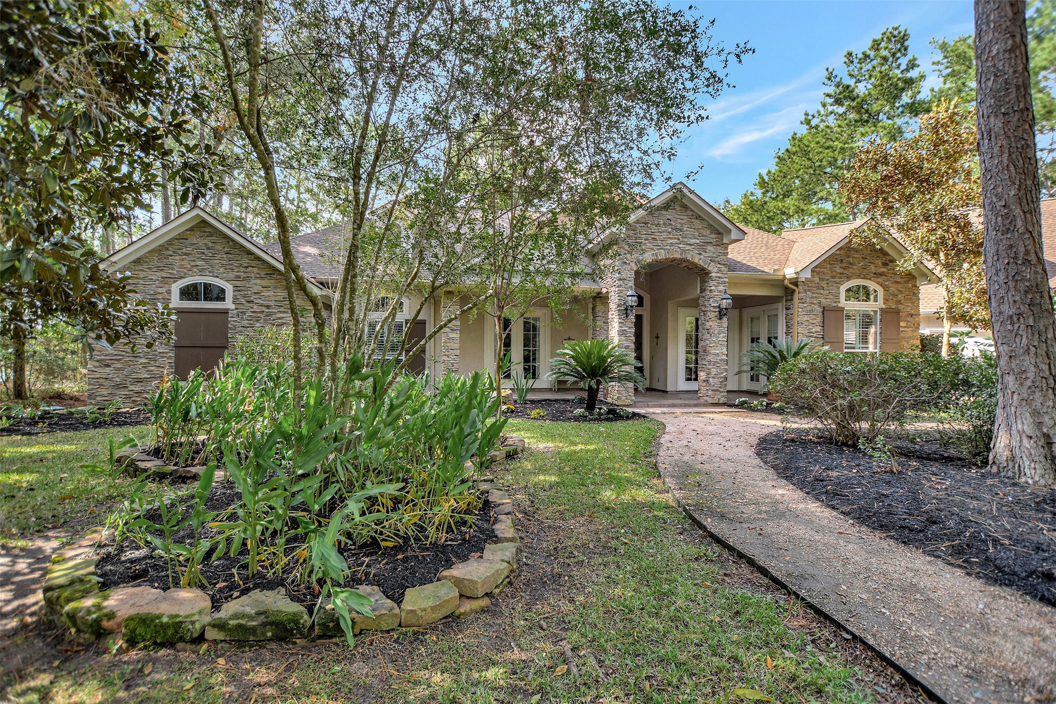 19511 Country Lake Drive Magnolia TX 77355