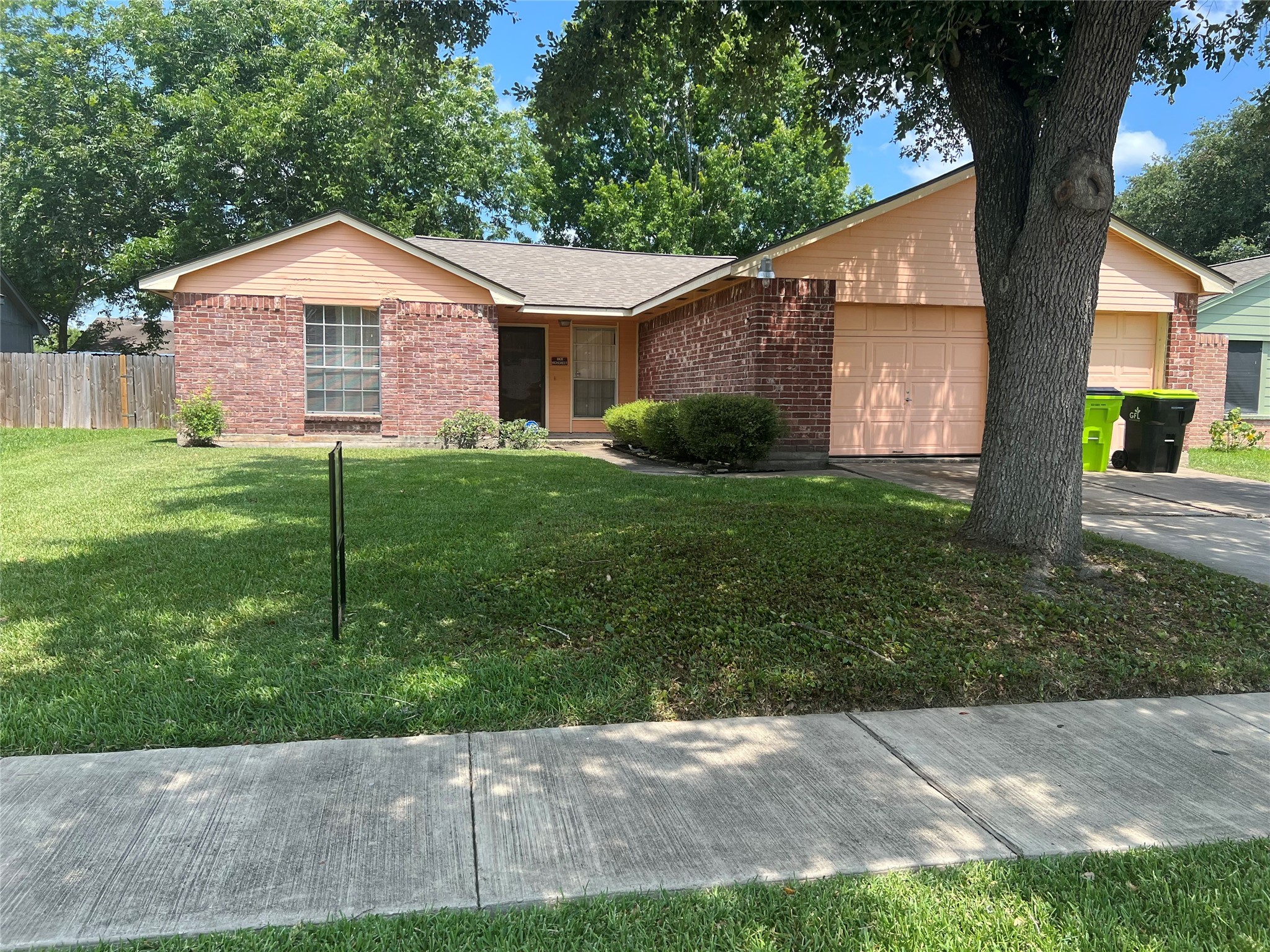1931 Highcrest Drive Missouri City TX 77489