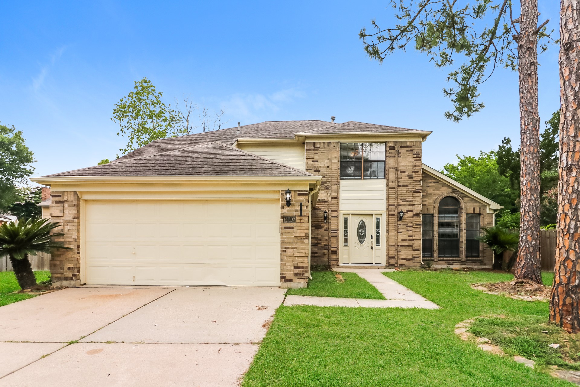 14203 Arborcrest Street Houston TX 77062