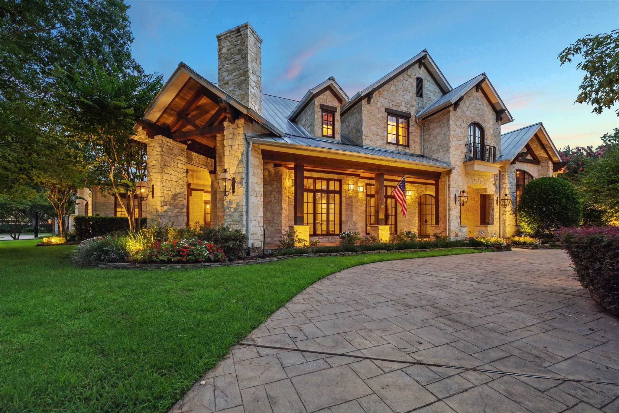 31 Sandalwood Drive Houston TX 77024