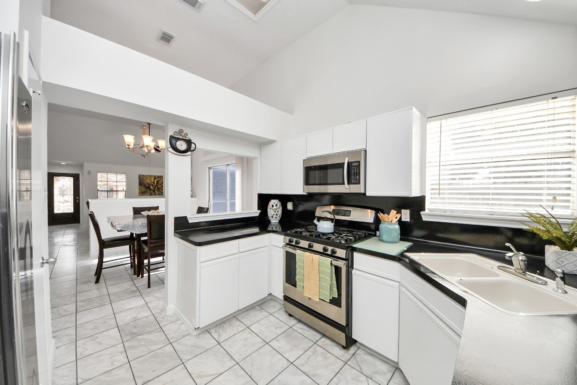 13943 Cantwell Drive Houston TX 77014