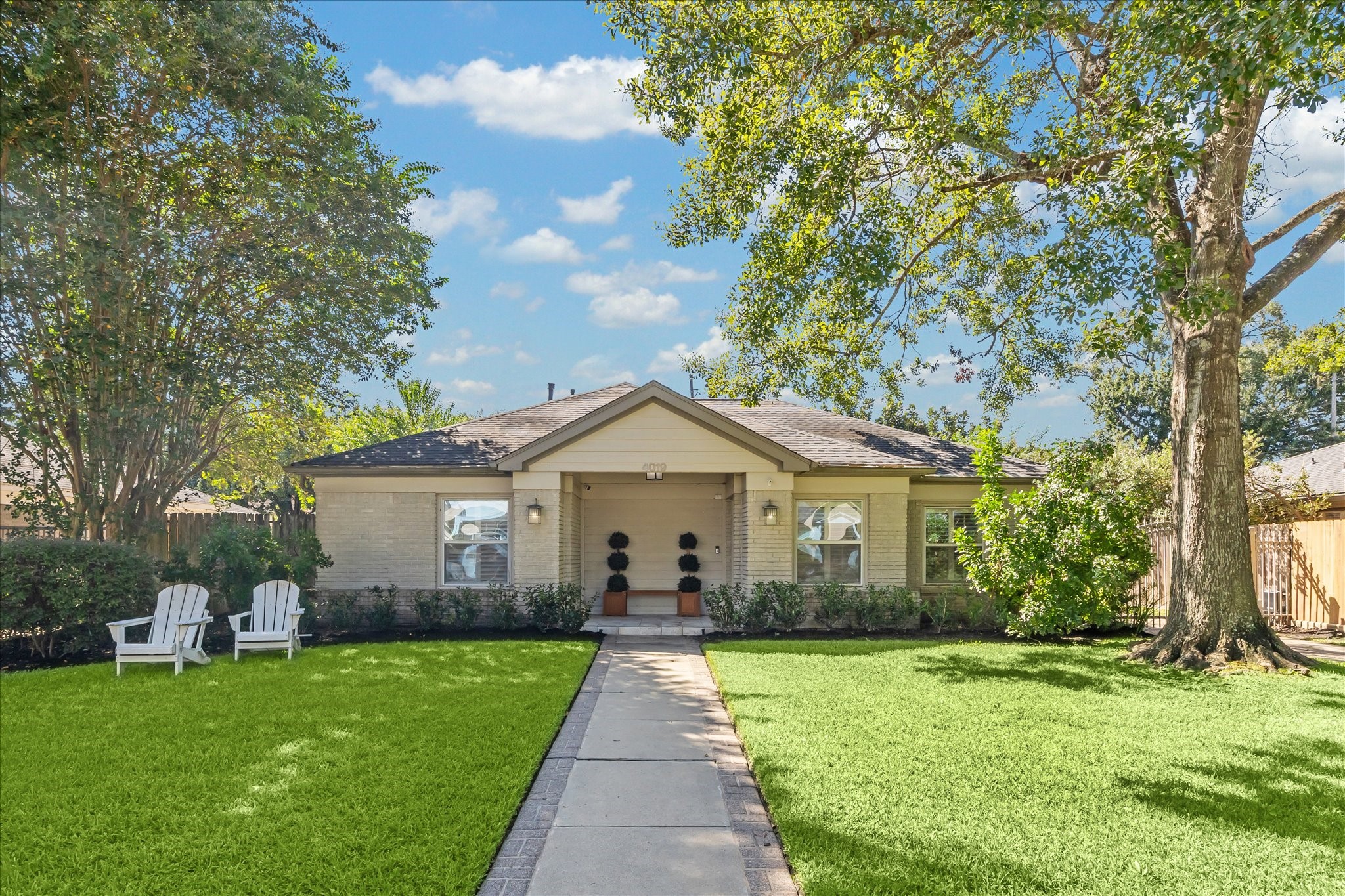 4019 W Alabama Street Houston TX 77027