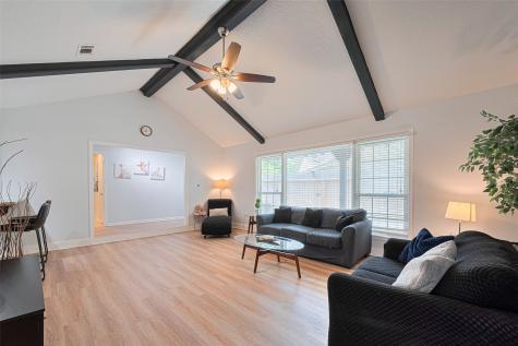 4410 Belle Hollow Drive Drive Houston TX 77084