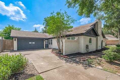 4410 Belle Hollow Drive Drive Houston TX 77084