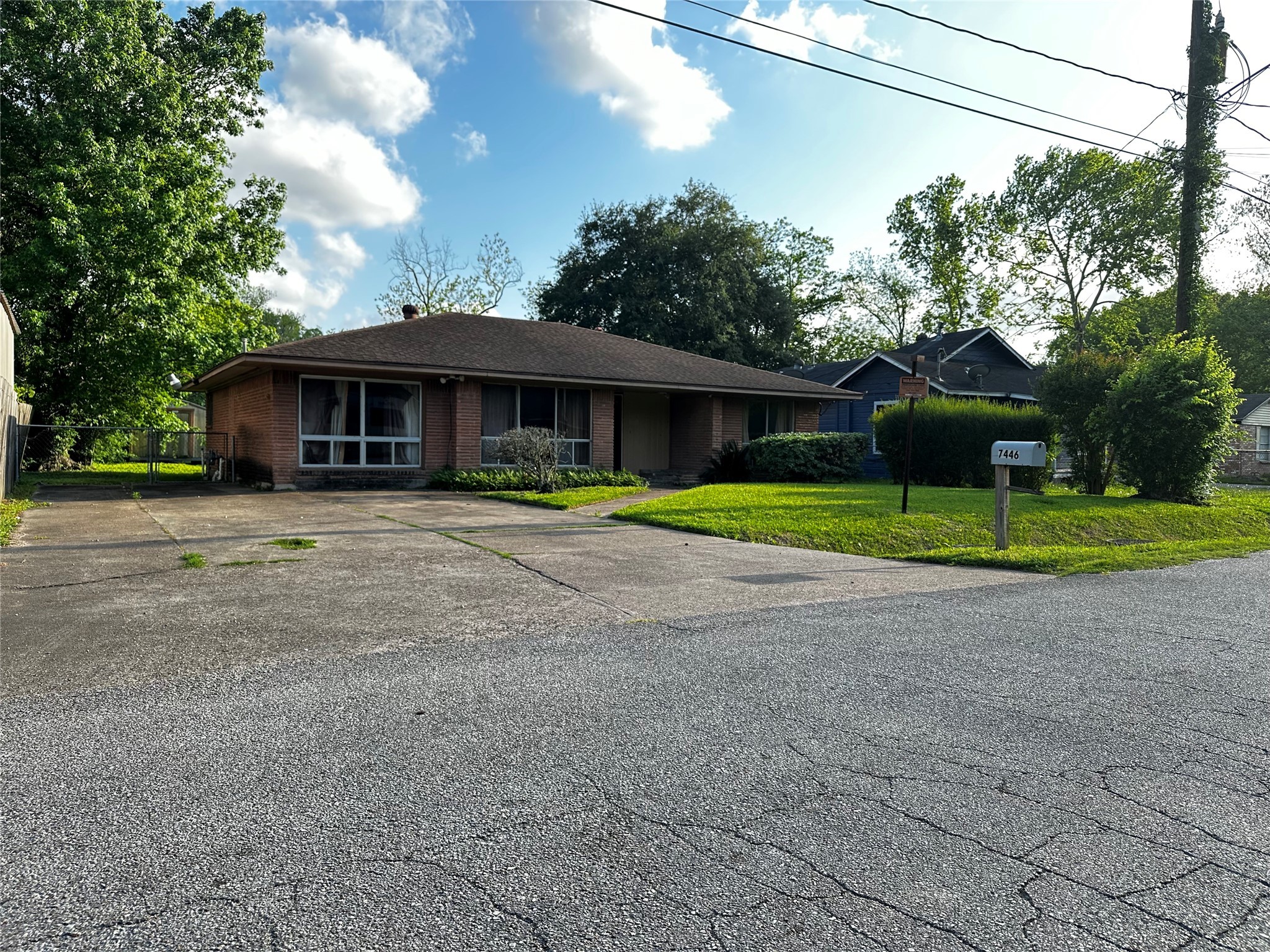 7446 Laura Koppe Road Houston TX 77028
