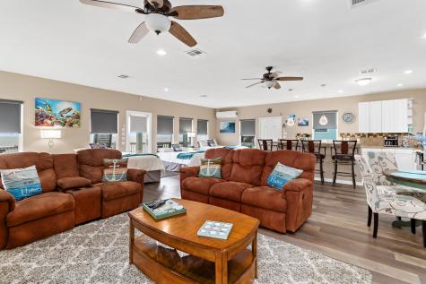 1391 Keith Avenue Gilchrist TX 77617