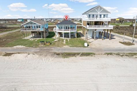 1391 Keith Avenue Gilchrist TX 77617